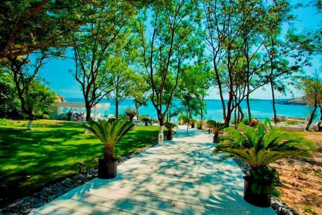 Apartments Del Sol - Sunny Island Complex Chernomorets Eksteriør billede