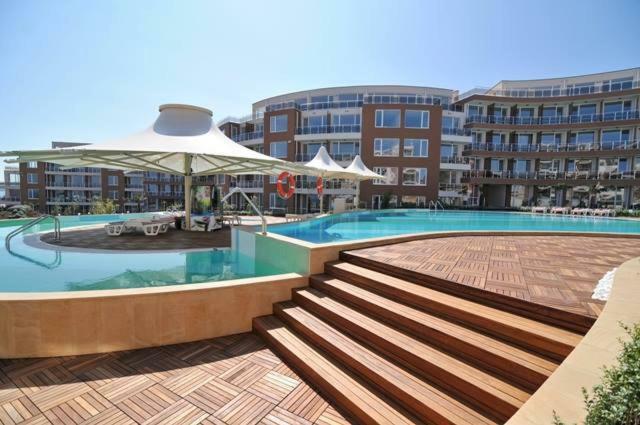 Apartments Del Sol - Sunny Island Complex Chernomorets Eksteriør billede